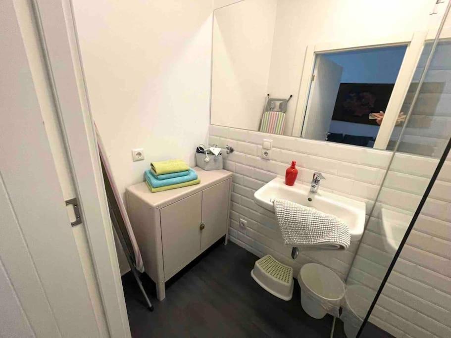 Cozy Flat - Near Schoenbrunn Bécs Kültér fotó