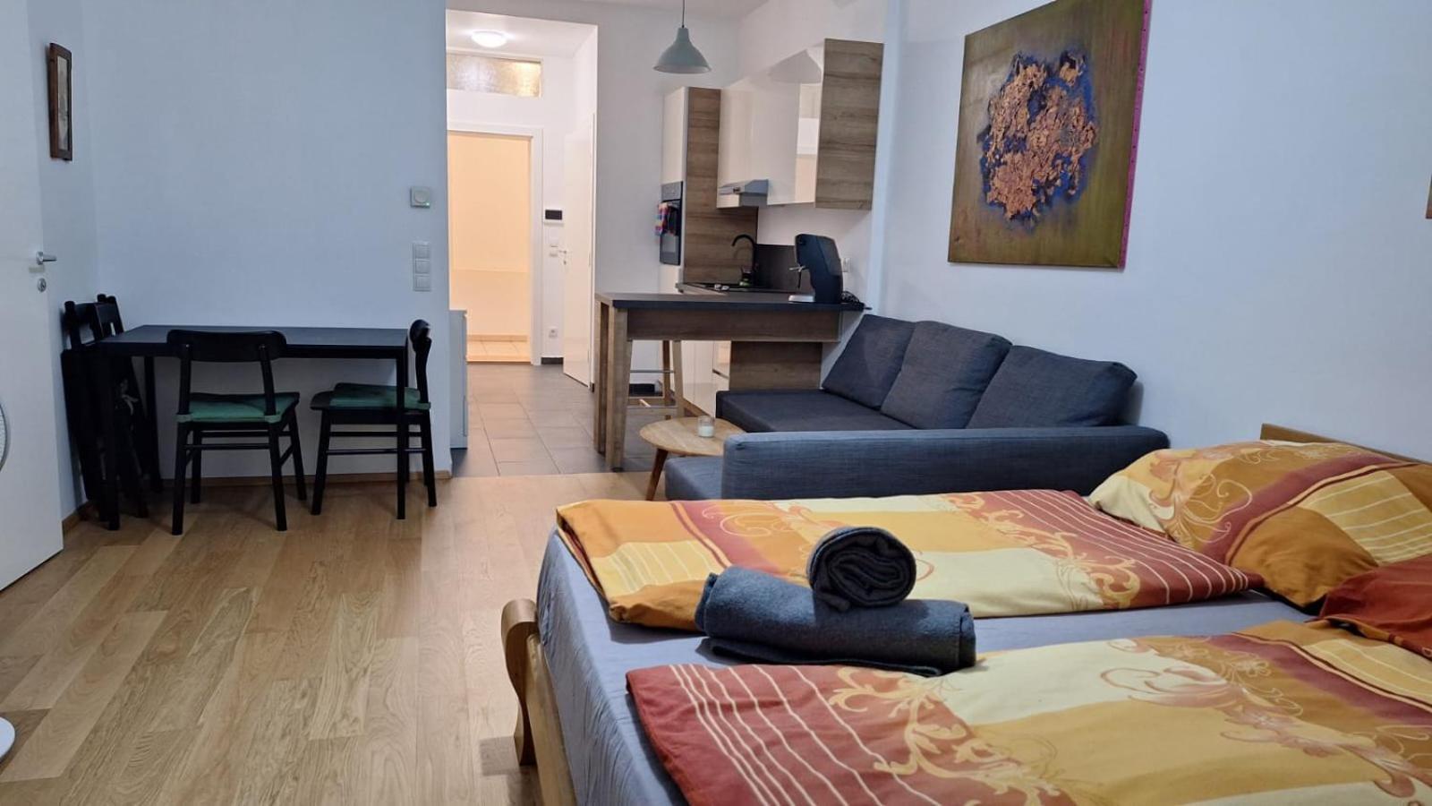 Cozy Flat - Near Schoenbrunn Bécs Kültér fotó